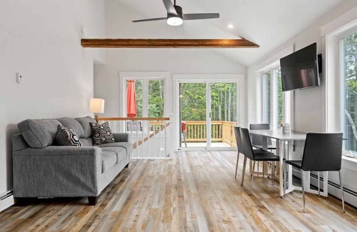 Boothbay Harbor House | Boothbay Harbor Woodland Retreat