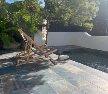 Sausset-les-Pins Apartment | Bord de mer + piscine
