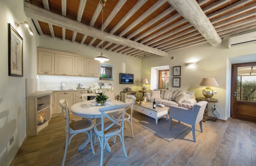 Castelnuovo Berardenga House | Borgo Argiano