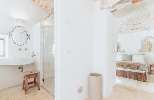 Cisternino Hotel | Borgo Canonica