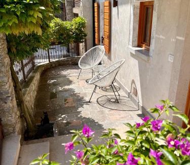 Voltino House | Borgo Cantagallo Casa Olivia 1