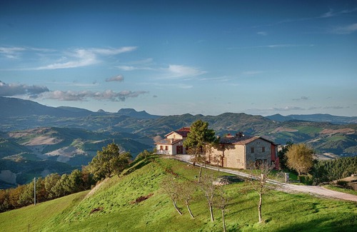 SantʼAngelo in Vado Villa | Borgo with mini pool in the Apennines, unspoiled nature, beautiful views