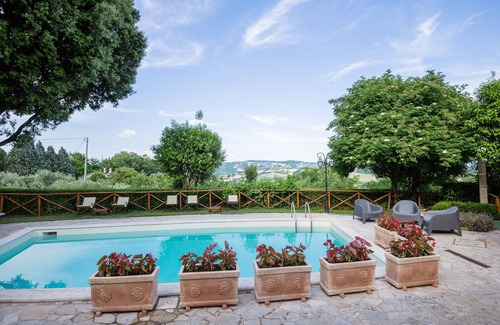 Loreto House | Borgocuore: Lavender and Rosemary House with pool view