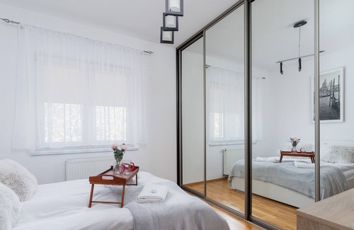 Libertow Apartment | Borkowska 27F/62 | 1 Bedroom, Balcony | Cracow