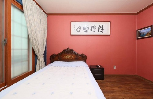 Kunip House | Boryeong Jung Pension