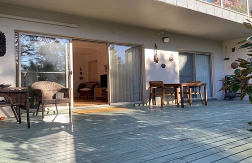 Surf Beach Apartment | Bos'n's on Wimbie Beach Unit Twenty Five