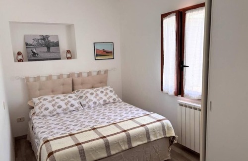 Magomadas Apartment | Bosa Apartment large terrace with a view