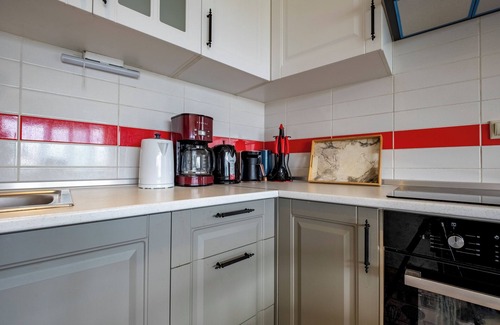 Galata Apartment | Bosphorus View with 3 Large Bedrooms with WiFi, AC, Elevator
