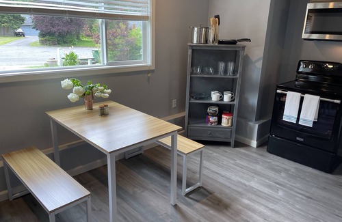 Canyon Park House | Bothell Guest Suite