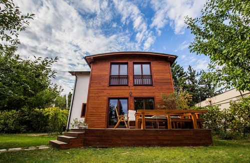 Balatonfured House | Botond house is publisher 200 meters from Lake Balaton