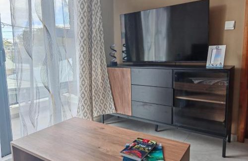 Wolmar Apartment | BoTree Abode