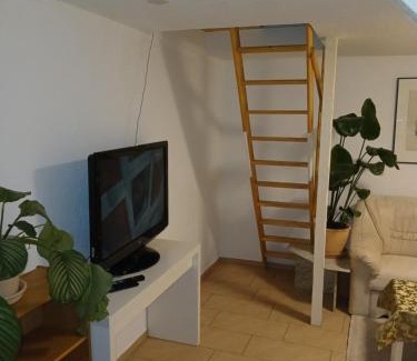 Grossbottwar Apartment | Bottwartal Apartment mit eigenem Eingang, Top ruhige Lage, Gemütliches Häusle für sich alleine