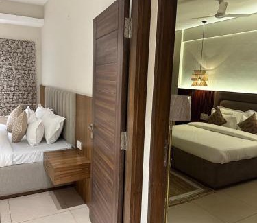 Rishikesh Apartment | Boudhi House Minimalist Retreat with Ganges View