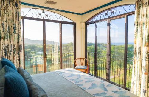 Brasilito Apartment | Bougainvillea 7315 Luxury Penthouse- Reserva Conchal