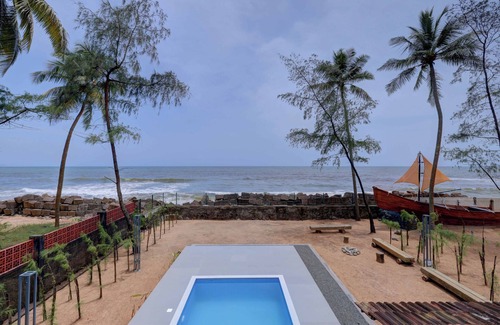 Chavakkad Villa | Bougainvillea Beach Home - Guruvayur - Chavakkad