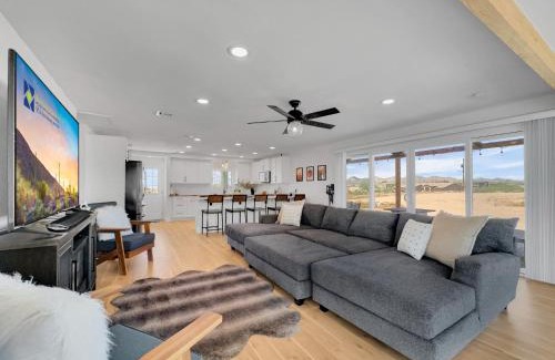 Apache Junction House | Boulder Apache Junction