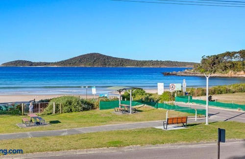 Fingal Bay House | Boulder Bay Rd 1/2 - Fingal Bay