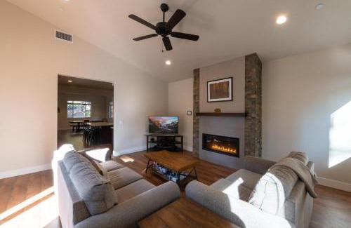 Yosemite West House | Boulder Ridge