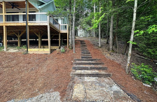 Keslers Cross Lanes House | Boulder Trail Getaway- 15 min from New River Gorge National Park