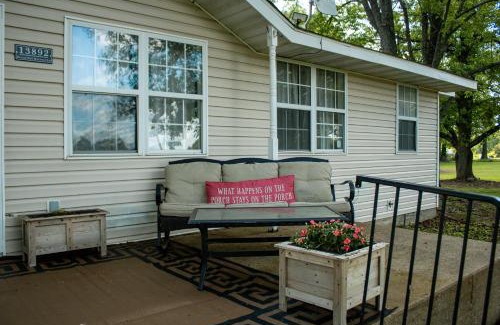 Carthage House | Bountiful Cabin Secluded property with Hot Tub
