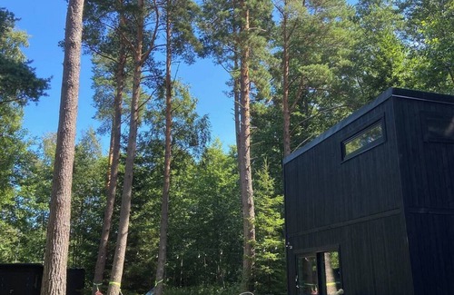 Hiiu House | Bounty Stay- 15min beautiful walk to Hiiumaa's most western point