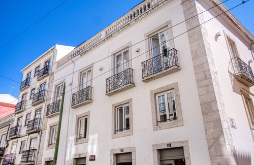 Santos Apartment | Boutique Apartment in the Heart of Lisbon.lemonn J