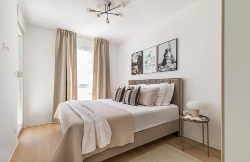 Vranjic Apartment | Boutique Soft Tones with Balcony and Secured Garage