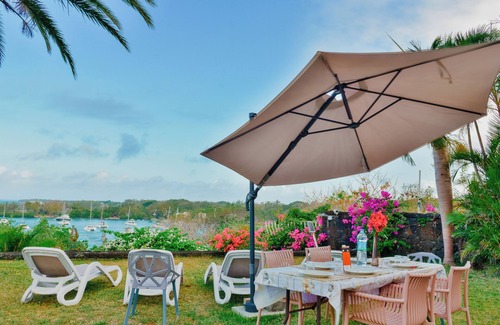 Trou d'Eau Douce Villa | Boutique Villa on the Rocks with Stunning Sea Views,Infinity Pool &Private Jetty