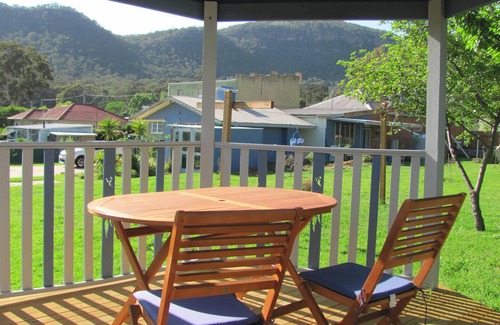 Kandos Apartment | Bower's Hideout - the central rocks