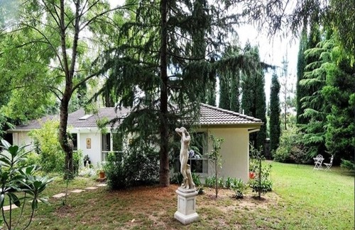 Burradoo House | Bowral Long Stay Weekender- Make This Your Own Country Weekend Getaway