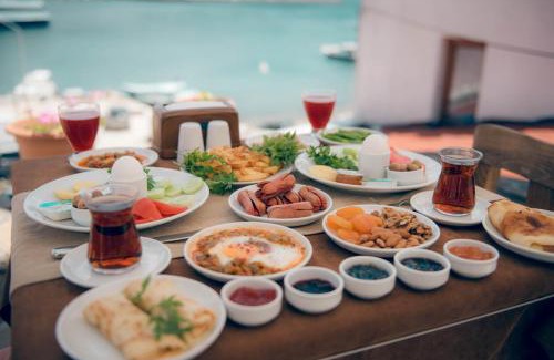 Bozcaada Bed & Breakfast | Bozcaada Aspava Otel