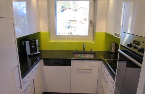Arosa Apartment | Brüggli A14