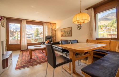 Arosa Apartment | Brüggli A24 by Arosa Holiday