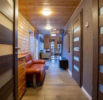 Skulte House | Brīvdienu māja mierpilnai ģimenes atpūtai Siltumnīca