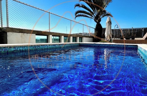 Barra da Tijuca Apartment | Beautiful spacious and quiet penthouse, in a condominium on the beach block,