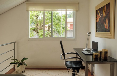 Campeche Central Villa | Large house with pool in Campeche, pet friendly.
