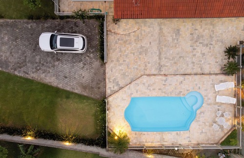 Campeche Central Villa | Large house with pool in Campeche, pet friendly.