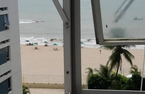 Candeias Apartment | Beachfront Beachfront, open the gate to the sea - 3 bedrooms, barbecue, swimmin