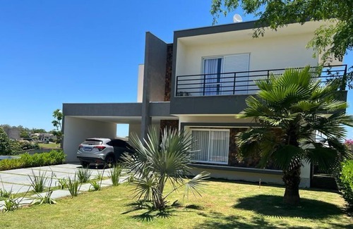 Porangaba Cottage | Casa de Campo Ampla, Nova e com Piscina Climatizada, em Condomínio Fechado