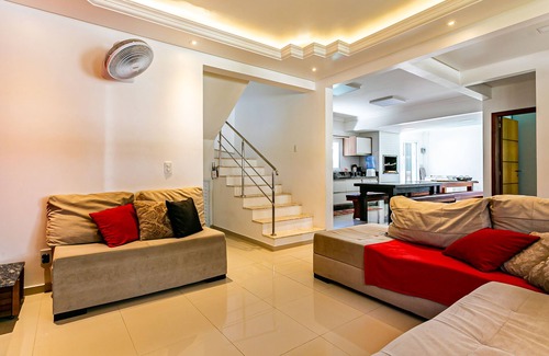 Governador Celso Ramos House | Magnificent house, new and with all comfort and safety
