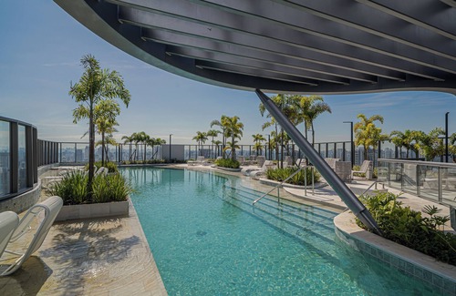 Brooklin Novo Apartment | Sunset Rooftop Studio – Stunning Brooklin
