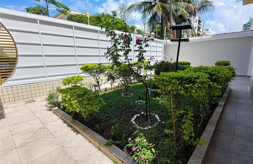 Loteamento Joao Batista Juliao House | Smart house with 5 suites | 2 blocks from Enseada beach