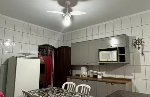 Itanhaem House | Cozy and spacious house, well ventilated. Pets allowed