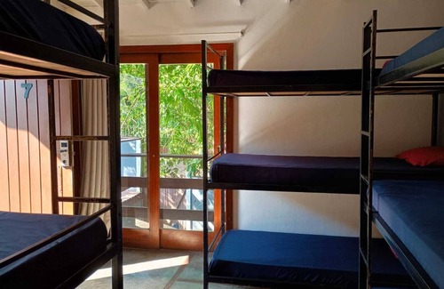 Portal da Ferradura Cabin | Hostel with private and shared rooms, excellent location and views.