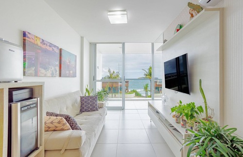 Barra Apartment | BR11 Apartment with 1 Suite, Beachfront, Expresso Building 222 - Barra