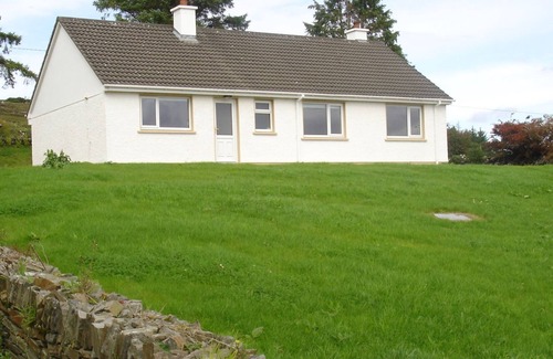 Creeslough House | Bradleys Cottage Creeslough