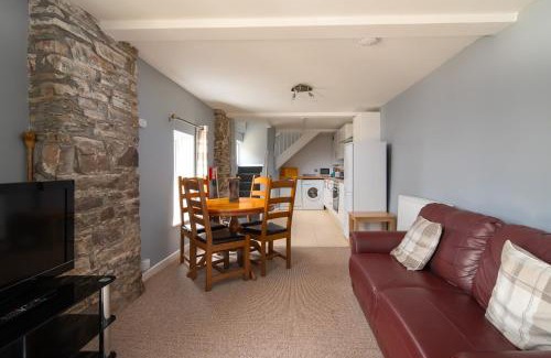 West Down House | Braefoot Cottage at Lower Aylescott