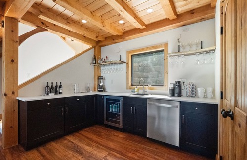 Naples Cabin | Braeloch Lodge - Canandaigua lakefront timberframe w/breathtaking views, spa
