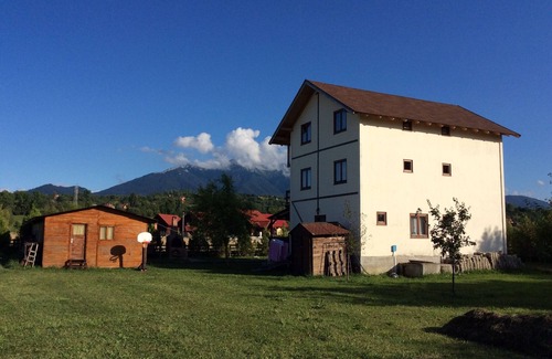 Bran Villa | Bran Transylvania