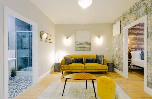 Patchway Apartment | Brand New 1 Bedroom Apartment Close to MOD